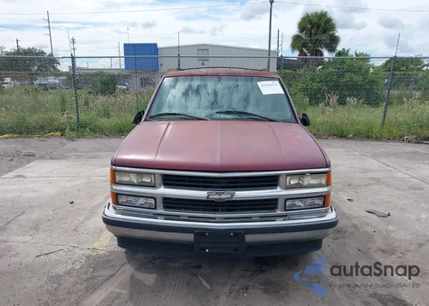 1999 Chevrolet Tahoe Ls z USA, uszkodzony, nr VIN 1GNEC13R7XJ510886